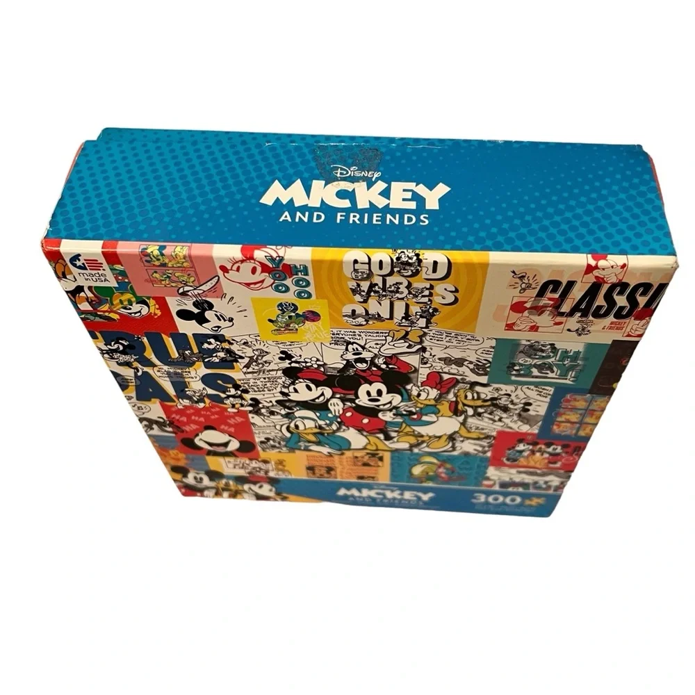 Disney Mickey and Friends 300 Piece Puzzle With Bonus Poster